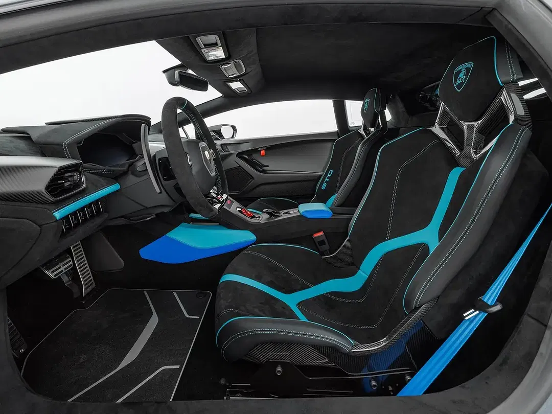 Lamborghini Huracán STO - Thumbnail 5