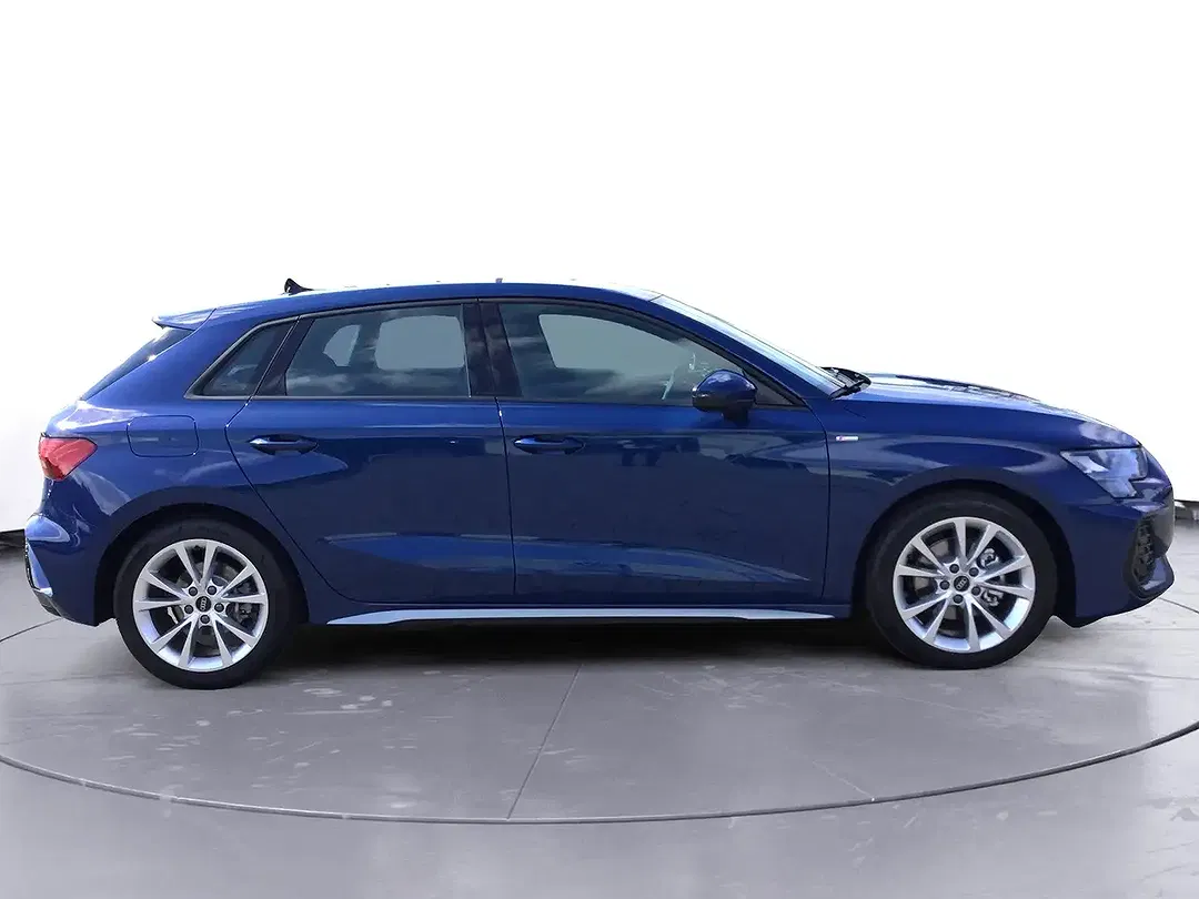 Audi A3 35 1.5 TFSI Sportback S line - Thumbnail 4