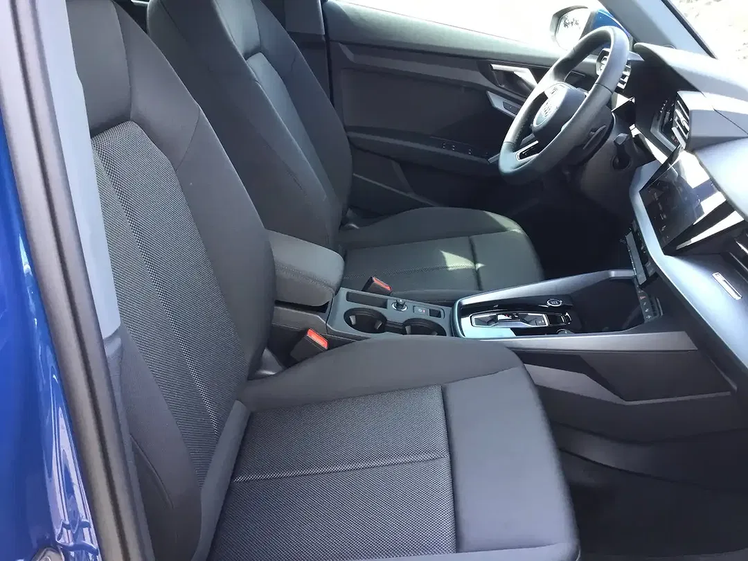 Audi A3 35 1.5 TFSI Sportback S line - Thumbnail 8