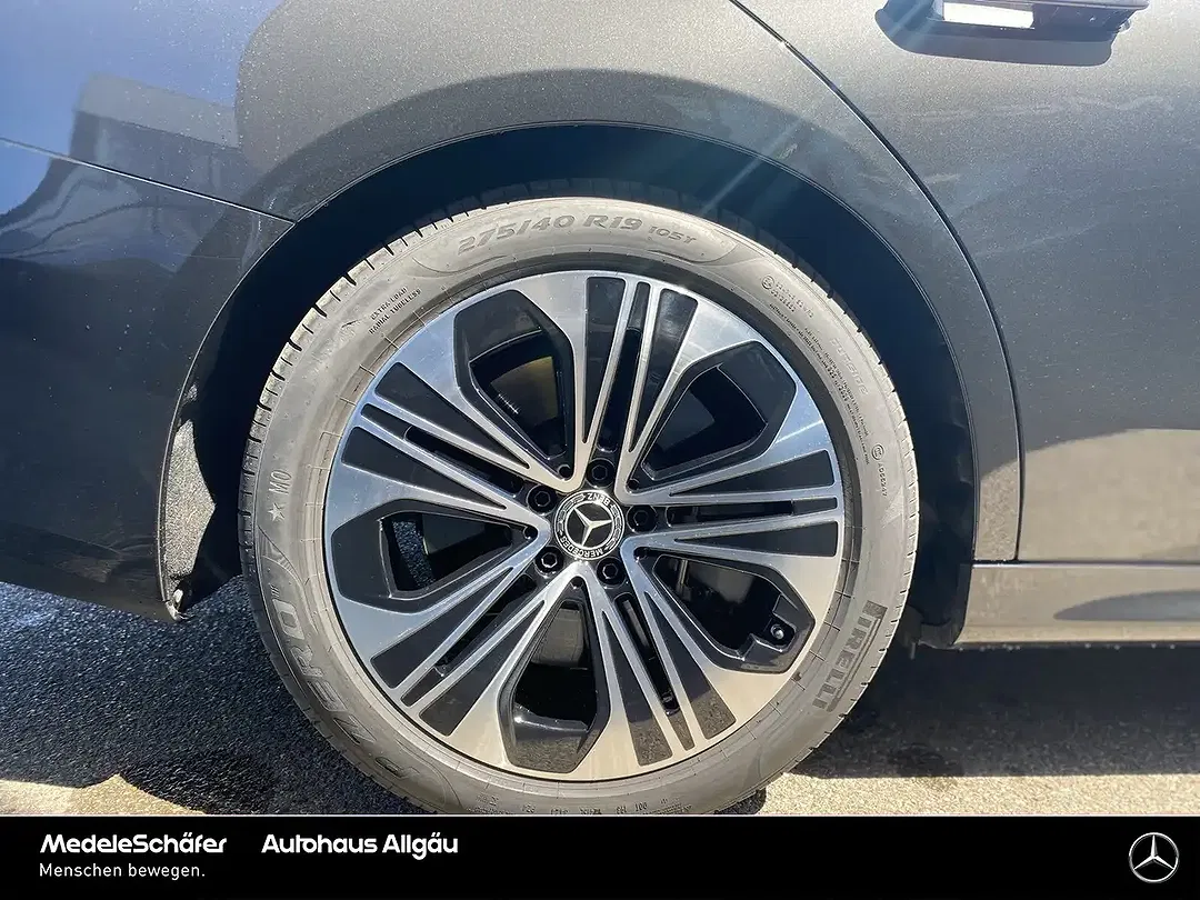 Mercedes-Benz E 300 AIRMATIC Avantgarde - Thumbnail 11