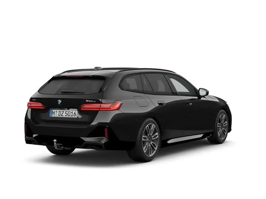 BMW 520 xDrive M Touring - Thumbnail 3