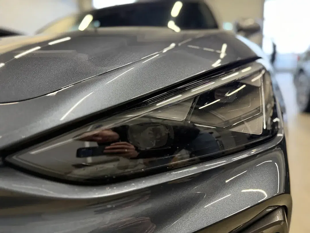 CUPRA Leon 1.5 eTSI DSG Matrix LED - foto 2