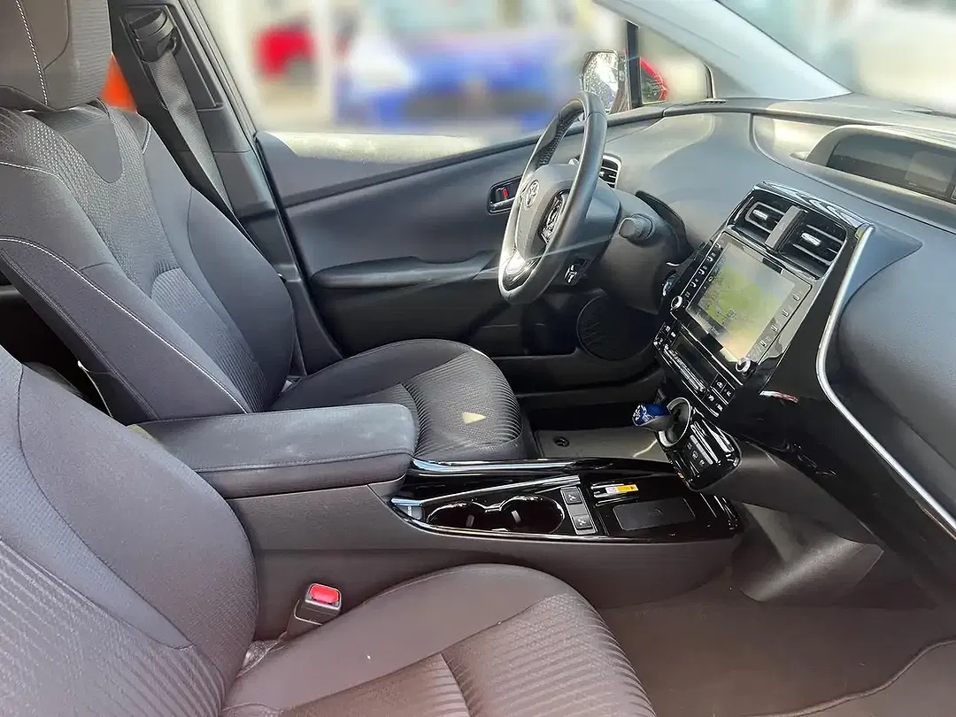 Toyota Prius PHEV Comfort - Thumbnail 11