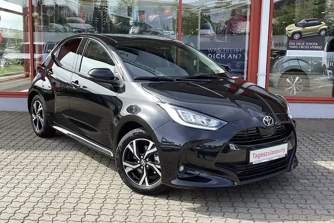 Toyota Yaris 1.5 VVT-i Hybrid - Thumbnail 5