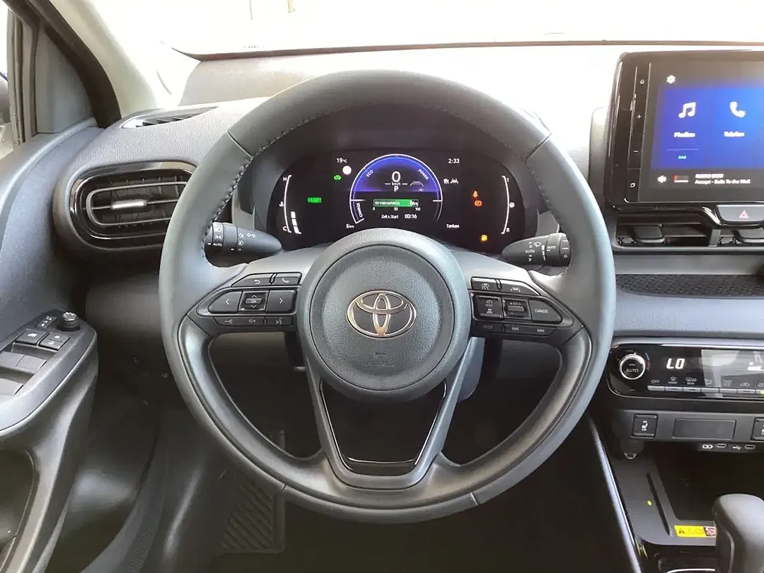 Toyota Yaris 1.5 VVT-i Hybrid - Thumbnail 8