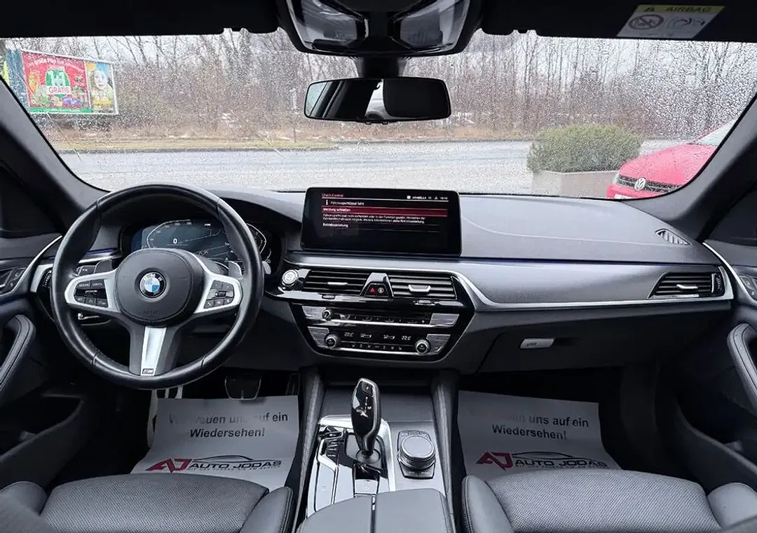 BMW 518 AUT Shadow Line - Thumbnail 12