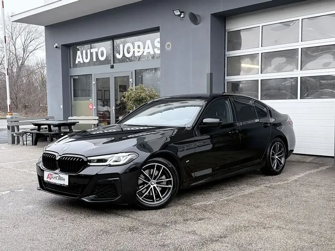 BMW 518 AUT Shadow Line - Thumbnail 2