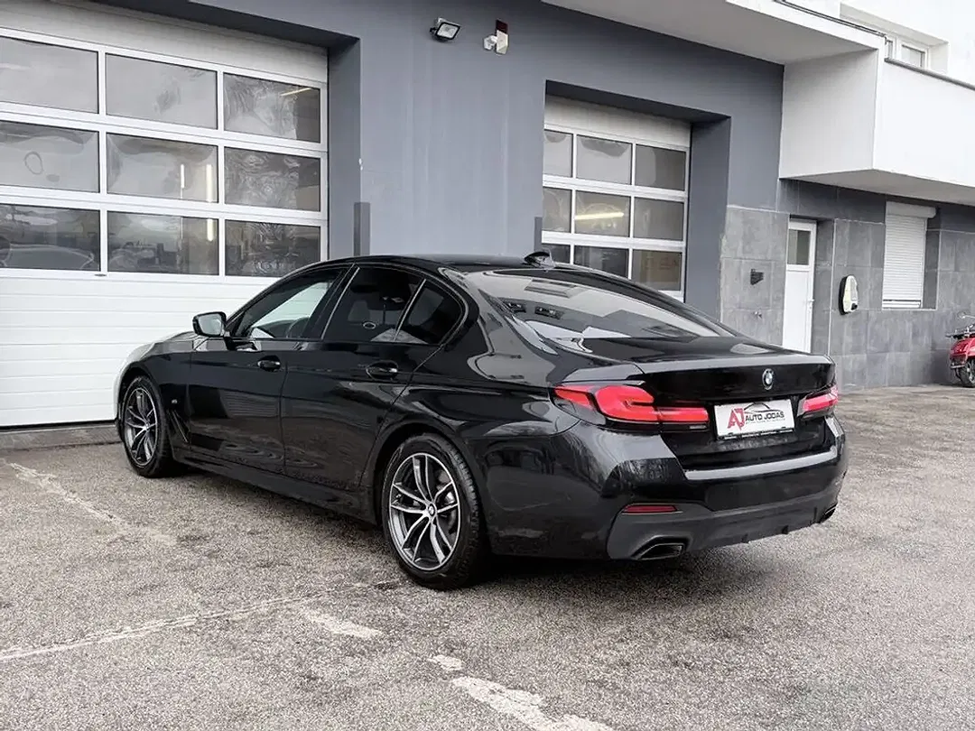 BMW 518 AUT Shadow Line - Thumbnail 5