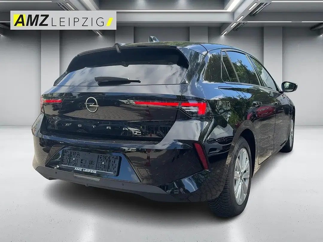 Opel Astra 1.2 Turbo Edition - Thumbnail 3