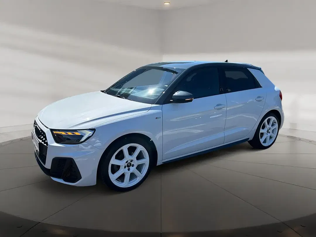 Audi A1 35 TFSI S tronic Sportback S line - Thumbnail 2