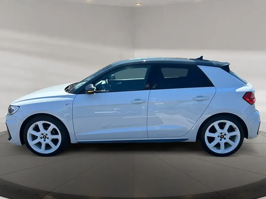 Audi A1 35 TFSI S tronic Sportback S line - Thumbnail 3