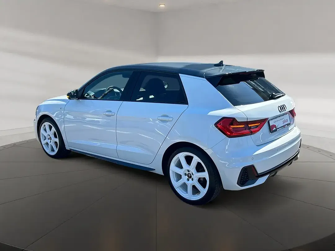 Audi A1 35 TFSI S tronic Sportback S line - Thumbnail 4
