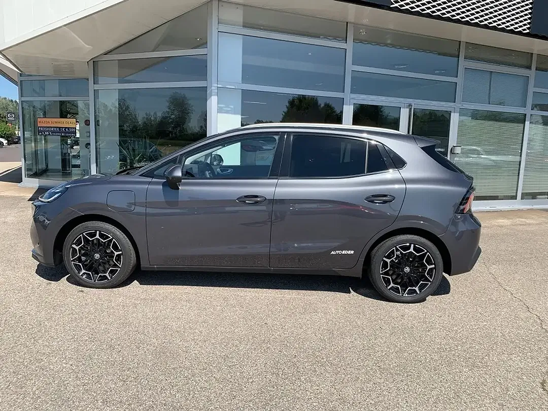 MG MG4 EV Urban Luxury - Thumbnail 11