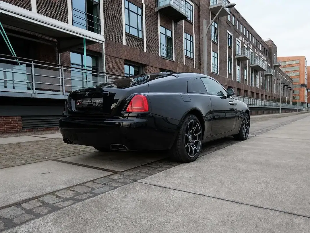 Rolls-Royce Wraith Black Badge - Thumbnail 5