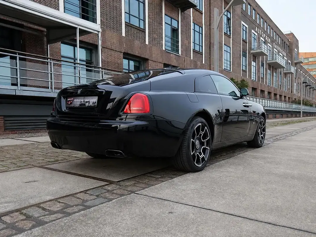 Rolls-Royce Wraith Black Badge - Thumbnail 7