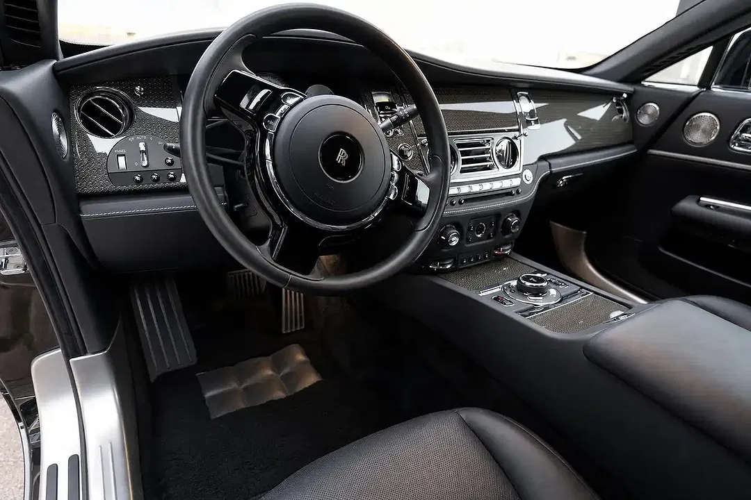 Rolls-Royce Wraith Black Badge - Thumbnail 9