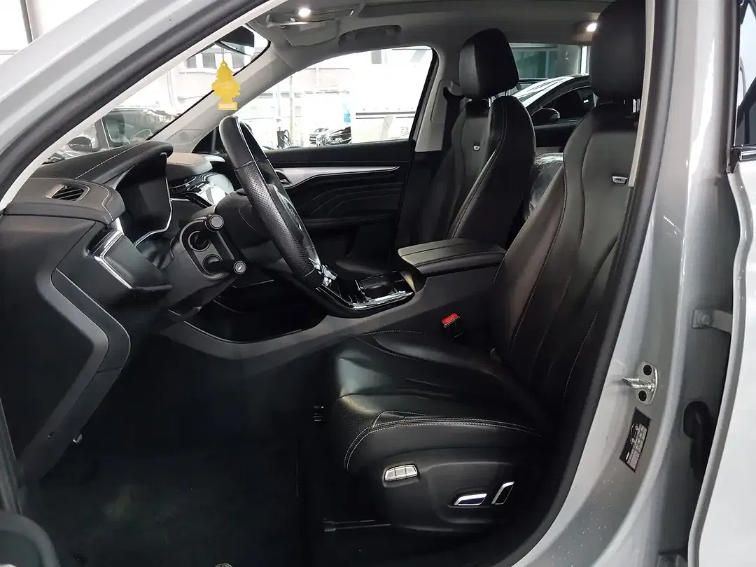 MG Marvel R EV Luxury - Thumbnail 11