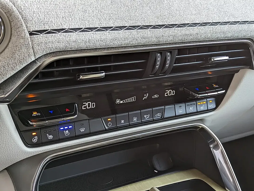 Mazda CX-60 2.5 PHEV Takumi - Thumbnail 9