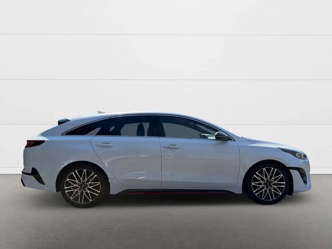 Kia ProCeed / pro_cee'd 1.6 GT - Thumbnail 8