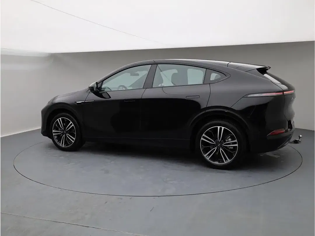 Xpeng G6 AWD Performance - Thumbnail 3