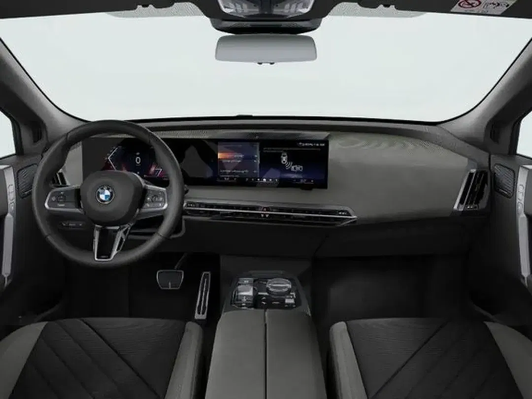 BMW iX M Sport Pro - Thumbnail 3