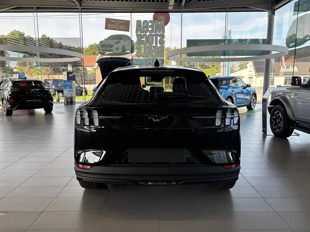 Ford Mustang Mach-E Premium - Thumbnail 5