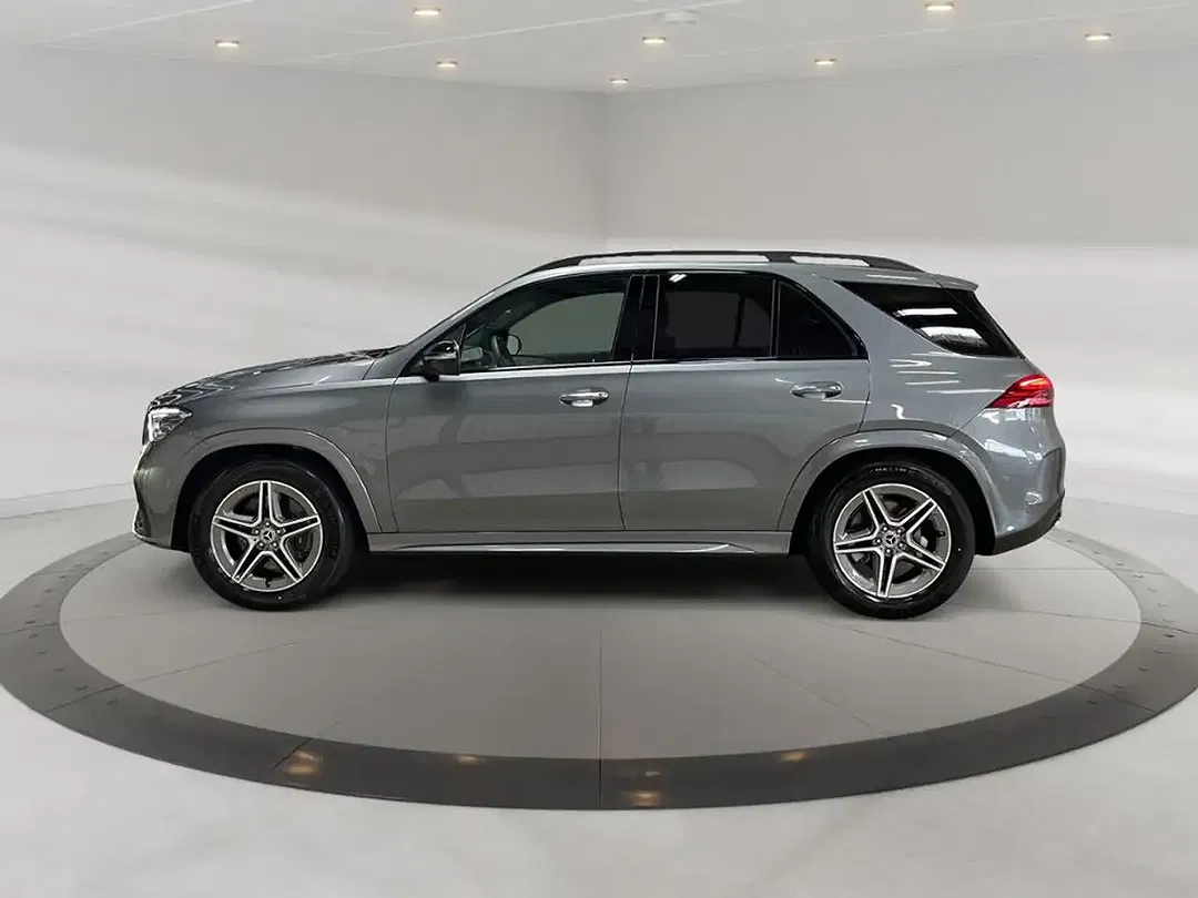 Mercedes-Benz GLE 300 4MATIC AMG MBUX Burmester Night - Thumbnail 3