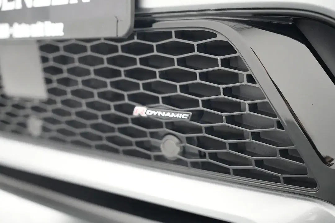 Land Rover Discovery Sport R-Dynamic - Thumbnail 11