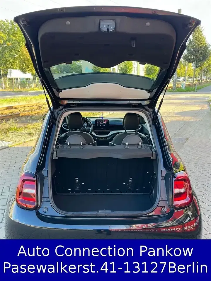 Fiat 500e Action - Thumbnail 10