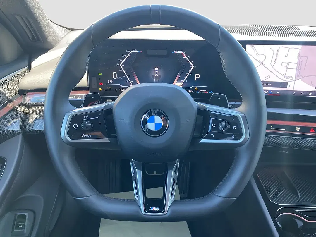 BMW 540 xDrive Touring M Sport - Thumbnail 12