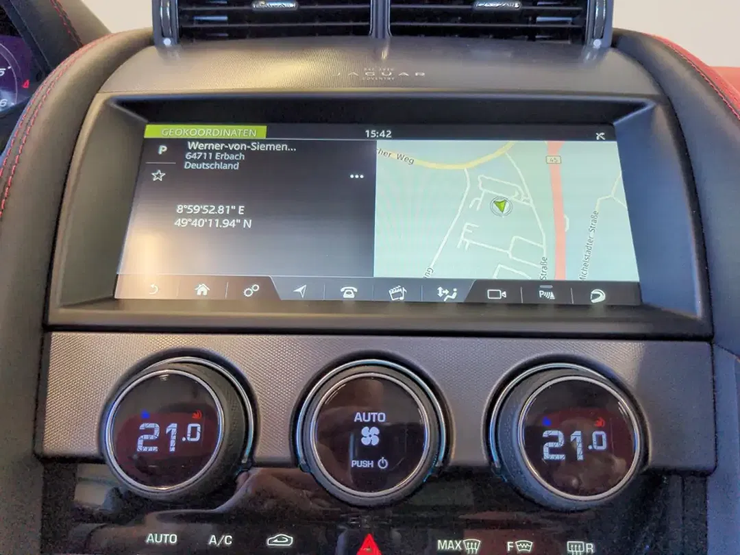 Jaguar F-Type P450 4x4 Cabriolet R-Dynamic - Thumbnail 13