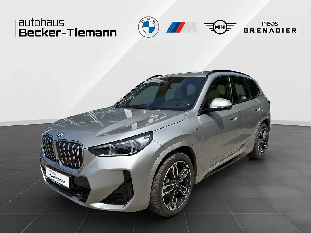 BMW iX xDrive M - foto 1