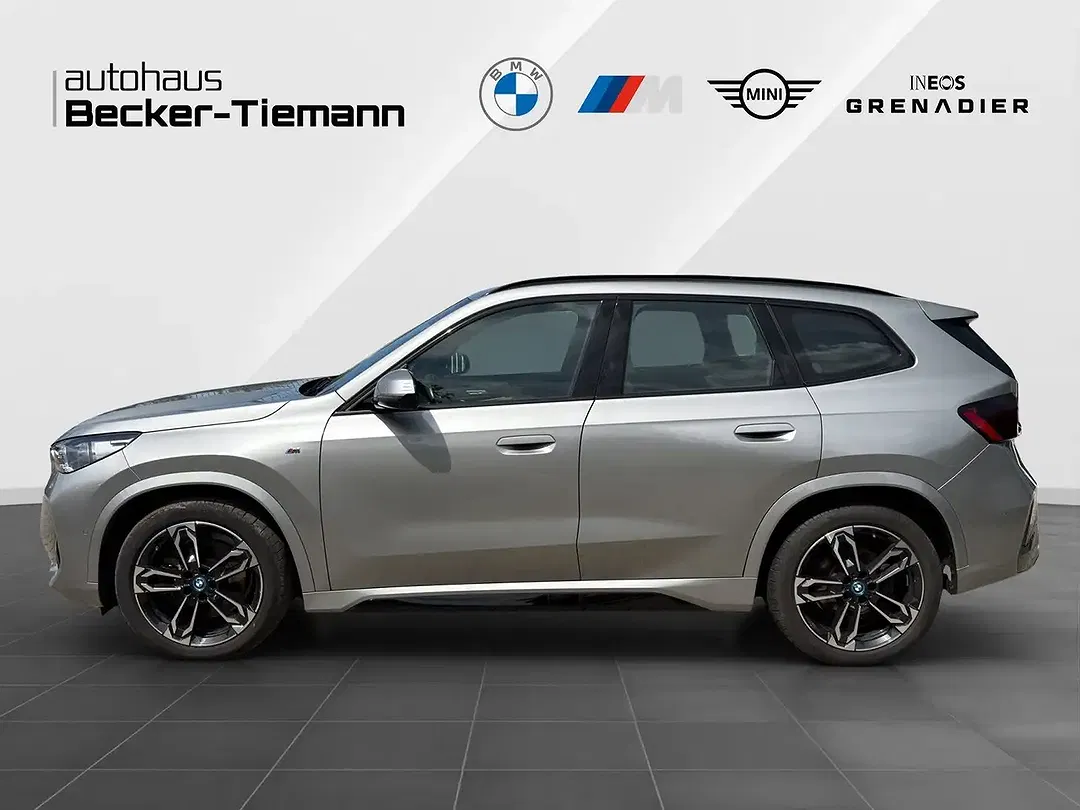 BMW iX xDrive M - foto 2