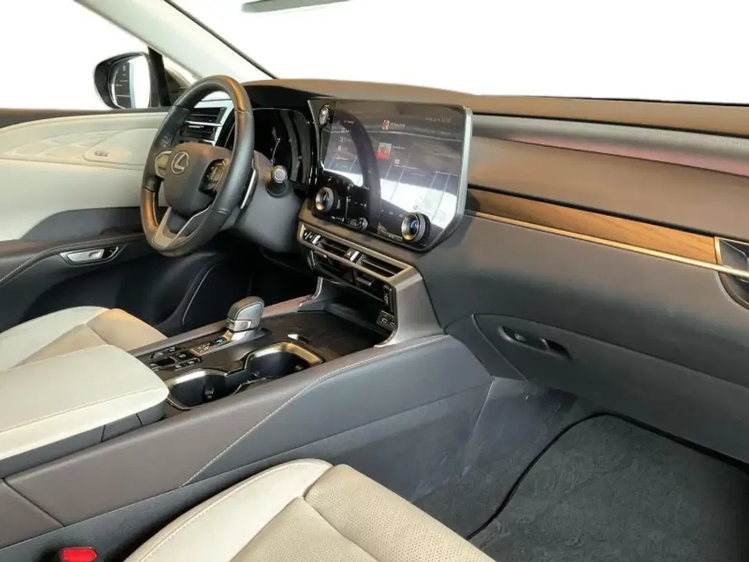Lexus RX 450h PHEV 4x4 - Thumbnail 6