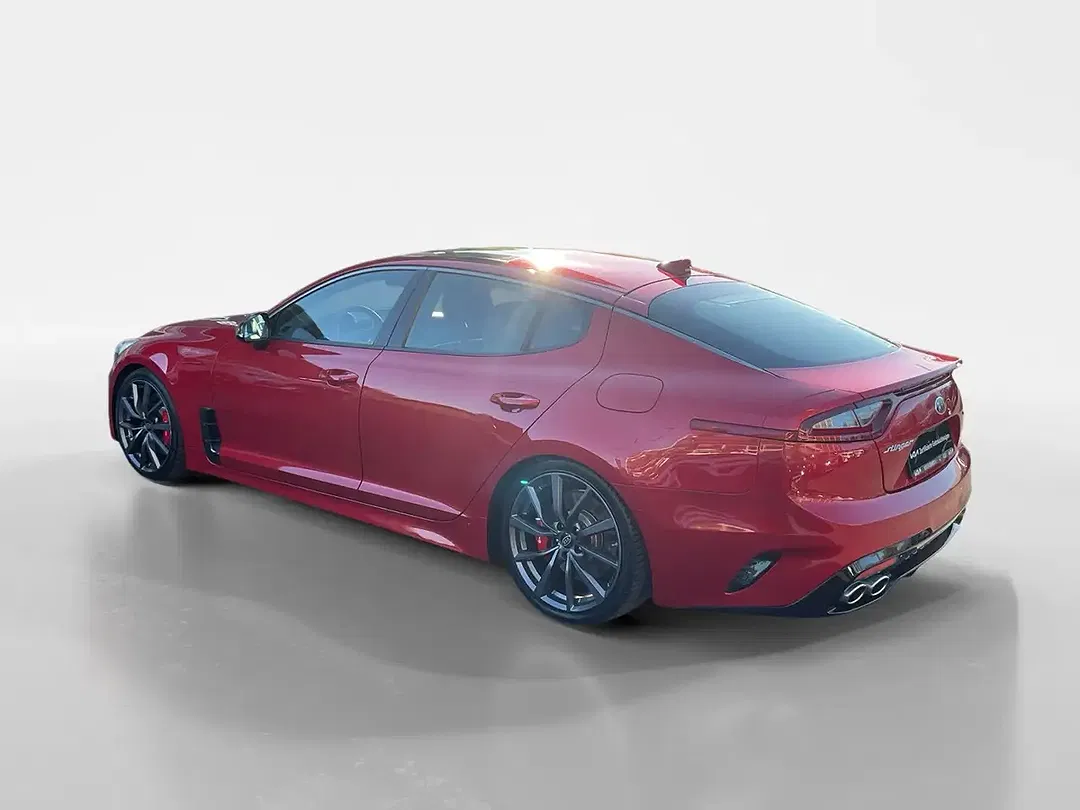 Kia Stinger 3.3 V6 T-GDI GT - Thumbnail 4
