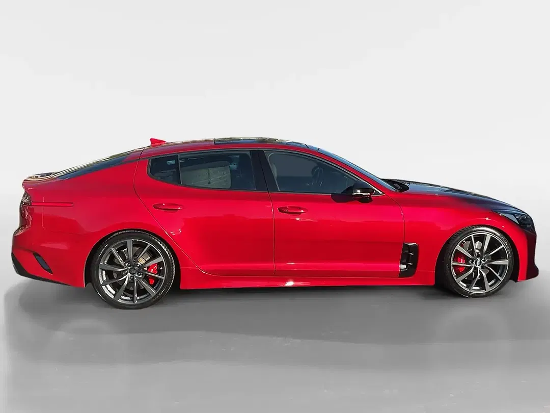 Kia Stinger 3.3 V6 T-GDI GT - Thumbnail 6