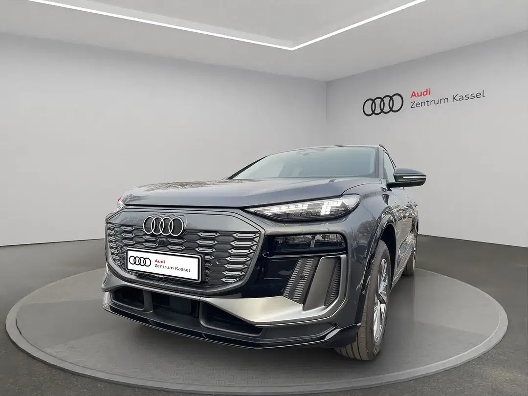 Audi Q6 e-tron S line - Thumbnail 4