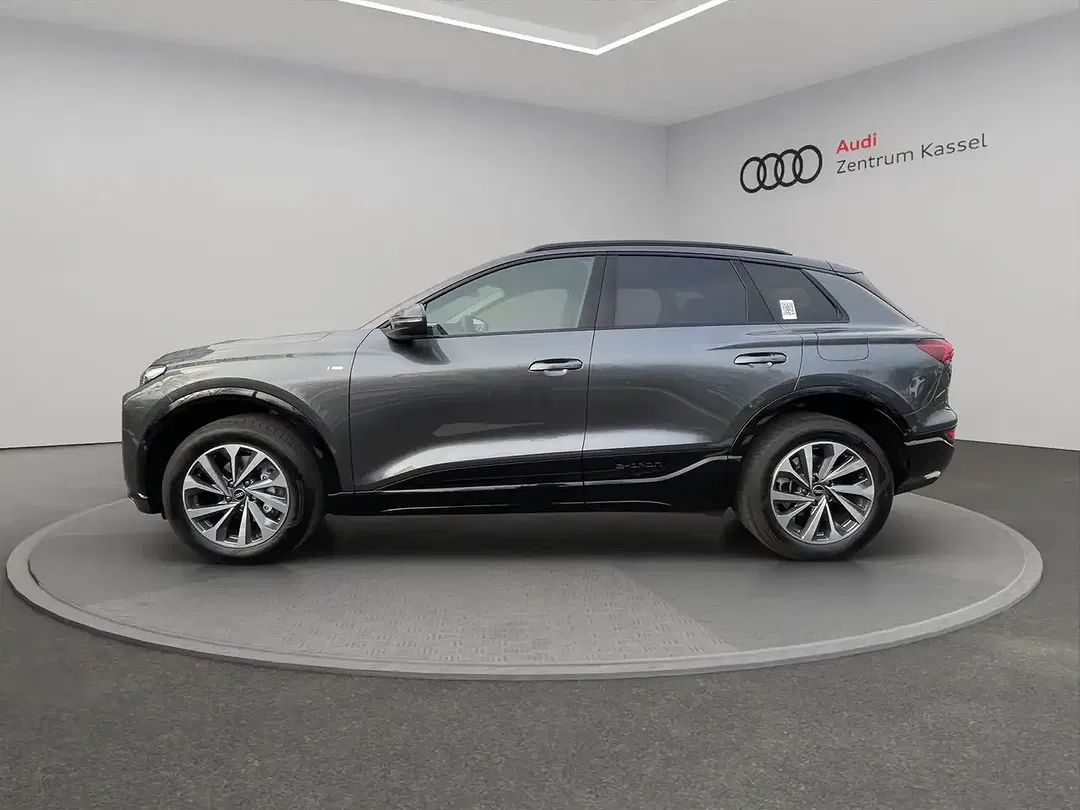 Audi Q6 e-tron S line - Thumbnail 5