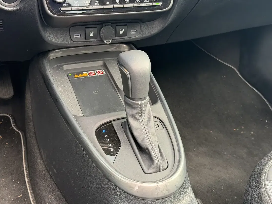 Toyota Aygo 1.5 Hybrid GR Sport - Thumbnail 14