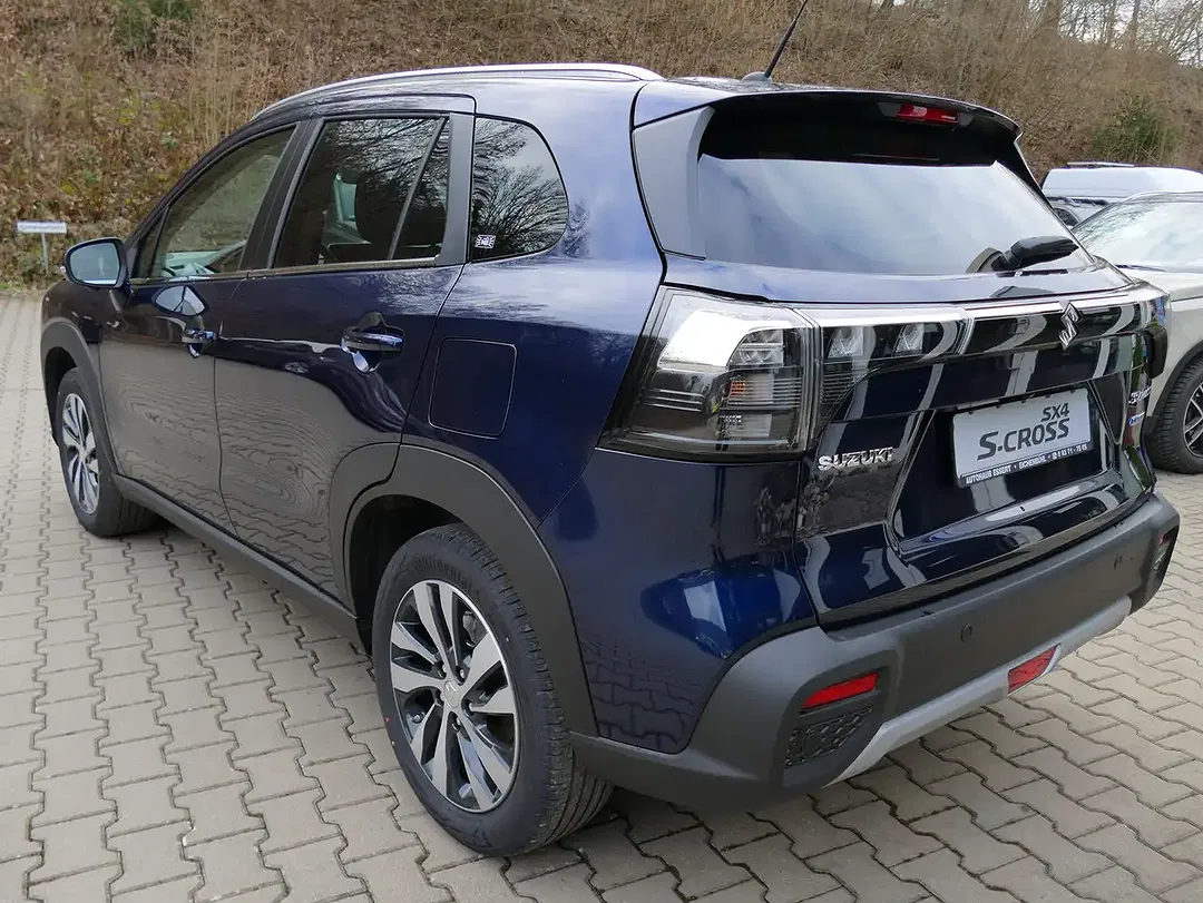 Suzuki S-Cross Hybrid 1.5 Dualjet AUT 4x4 Comfort+ - Thumbnail 4