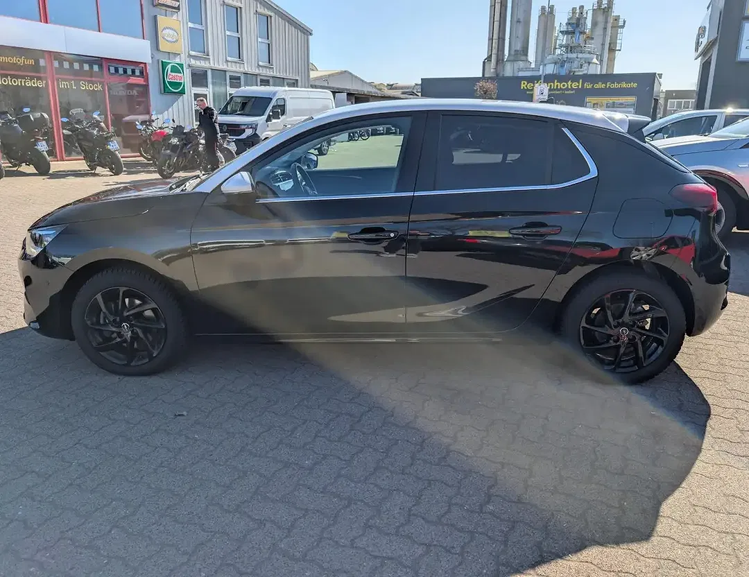 Opel Corsa Elegance - Thumbnail 4