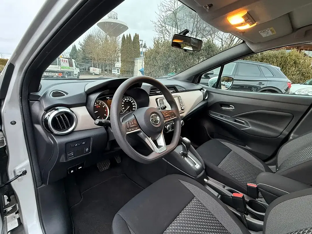 Nissan Micra - Thumbnail 7