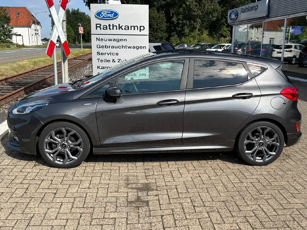 Ford Fiesta ST-Line - Thumbnail 3