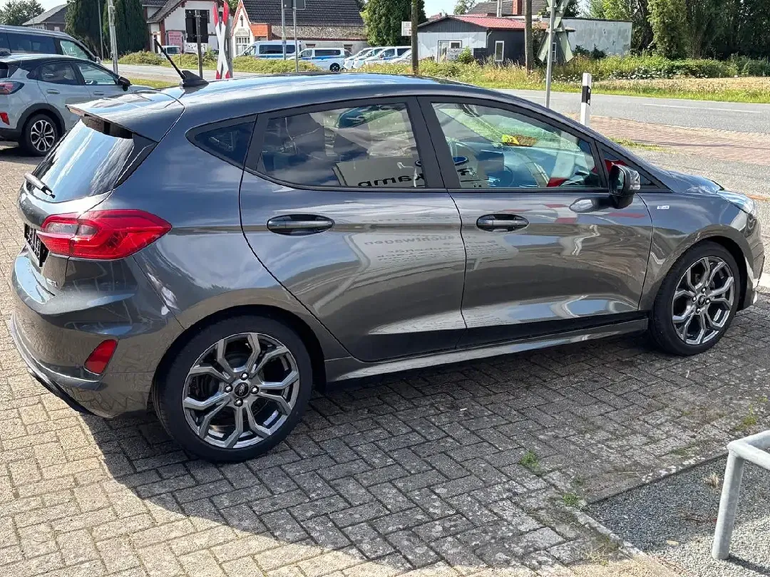 Ford Fiesta ST-Line - Thumbnail 5