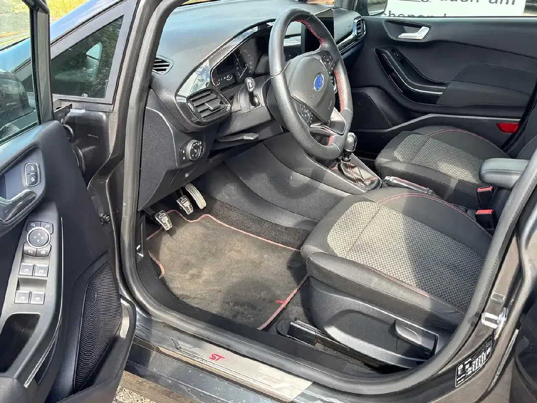 Ford Fiesta ST-Line - Thumbnail 9