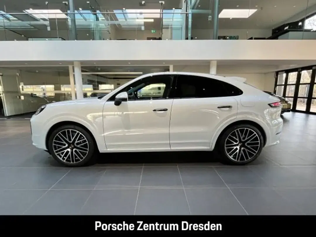 Porsche Cayenne E-Hybrid S Coupe - foto 2