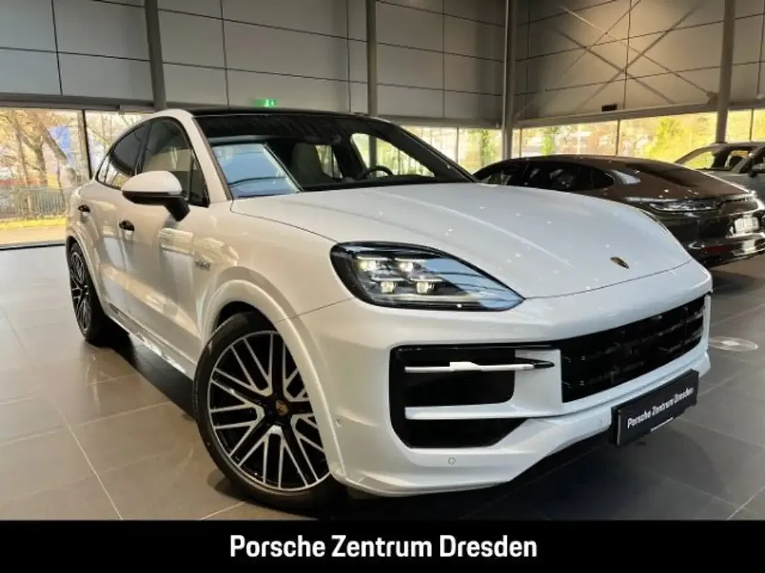 Porsche Cayenne E-Hybrid S Coupe - Thumbnail 6