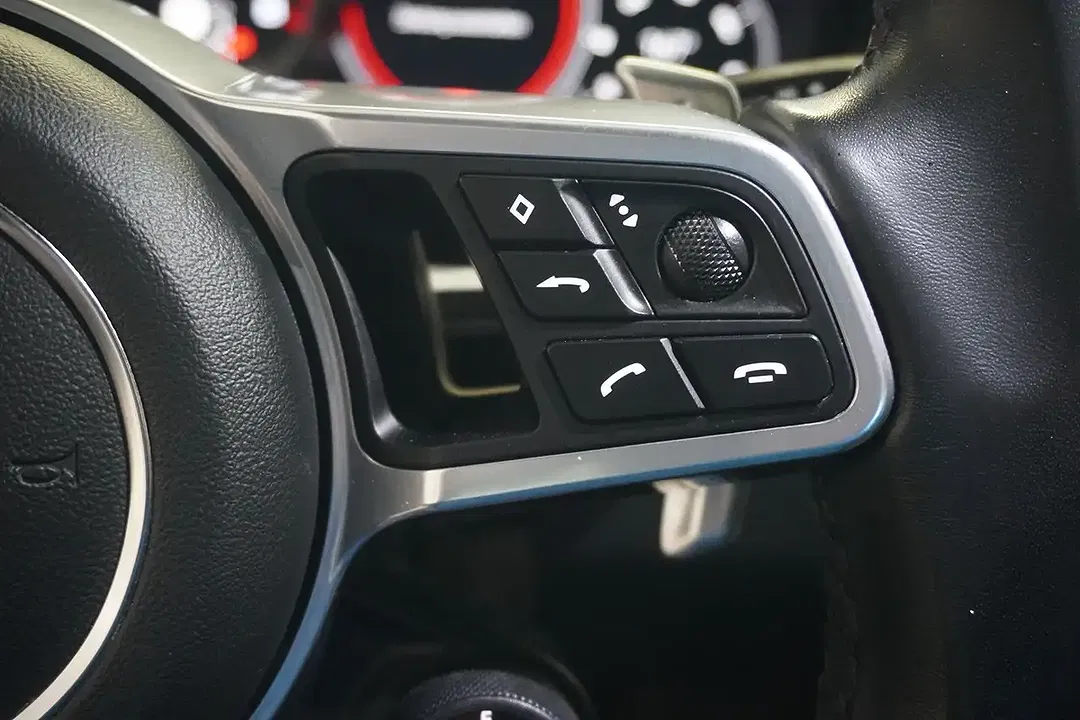 Porsche Cayenne E-Hybrid AUT PASM Coupe - Thumbnail 14