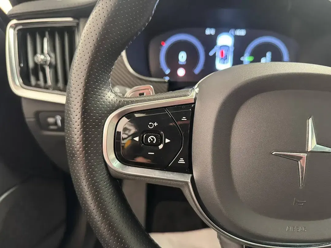 Polestar 1 - Thumbnail 20