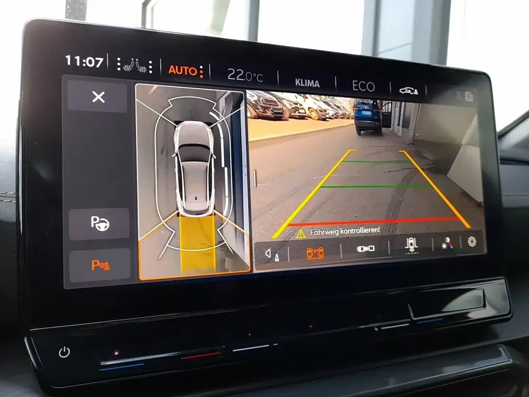 CUPRA Formentor PHEV DSG - Thumbnail 4